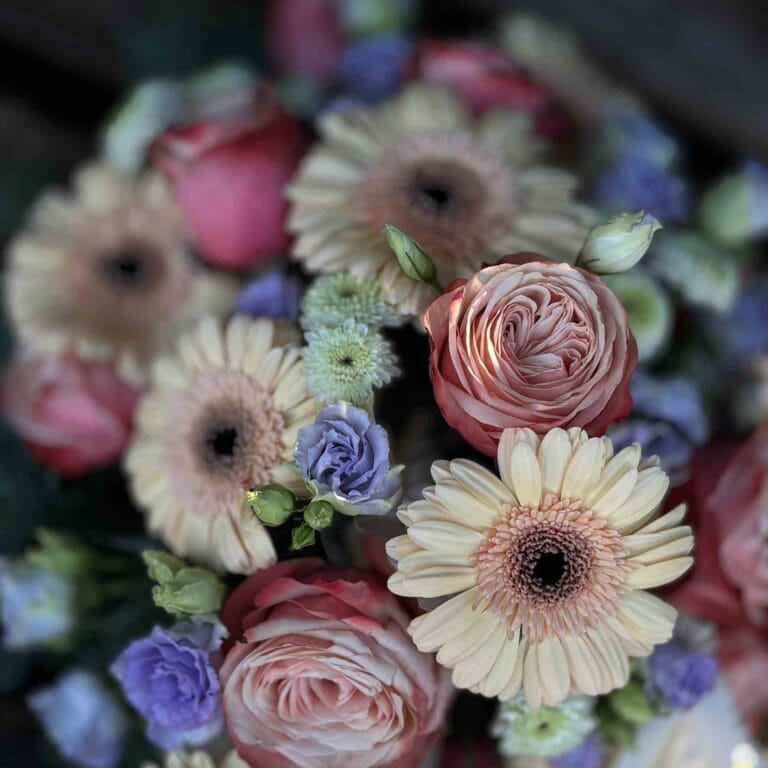 Blumenstrauß in Pastellfarben